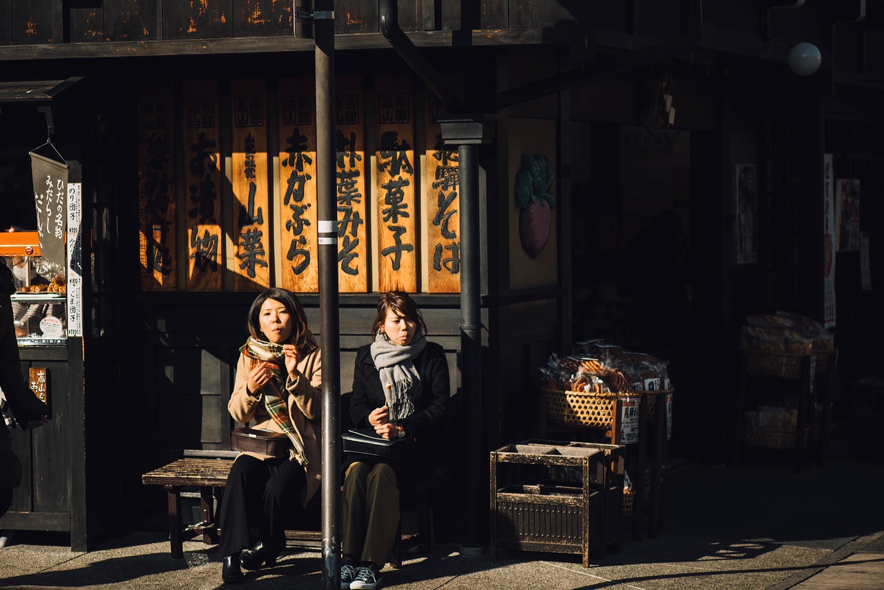 張學(xué)友最新照片，時(shí)光不老，傳奇永存